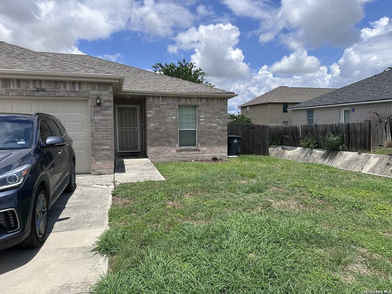 3040 Pine Valley Dr - Photo 2 of 5