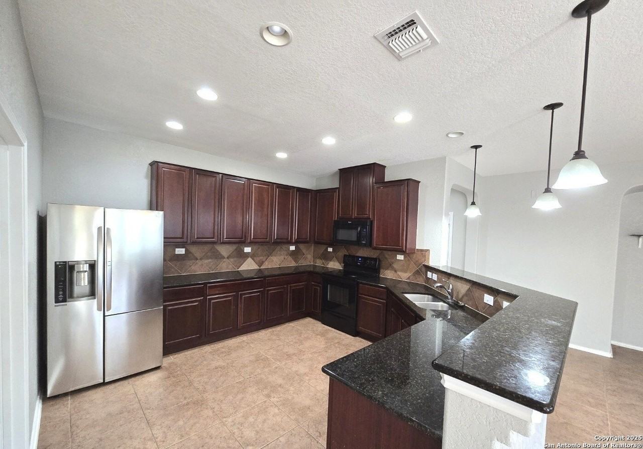 4526 Bexley Trl - Photo 5 of 13