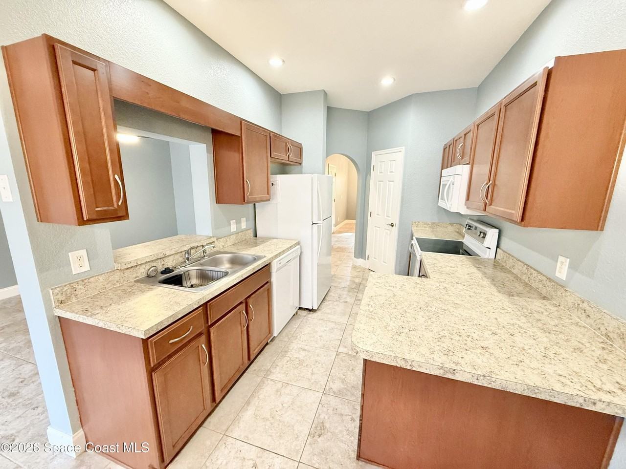 7968 Evelyn Ct - Photo 5 of 49