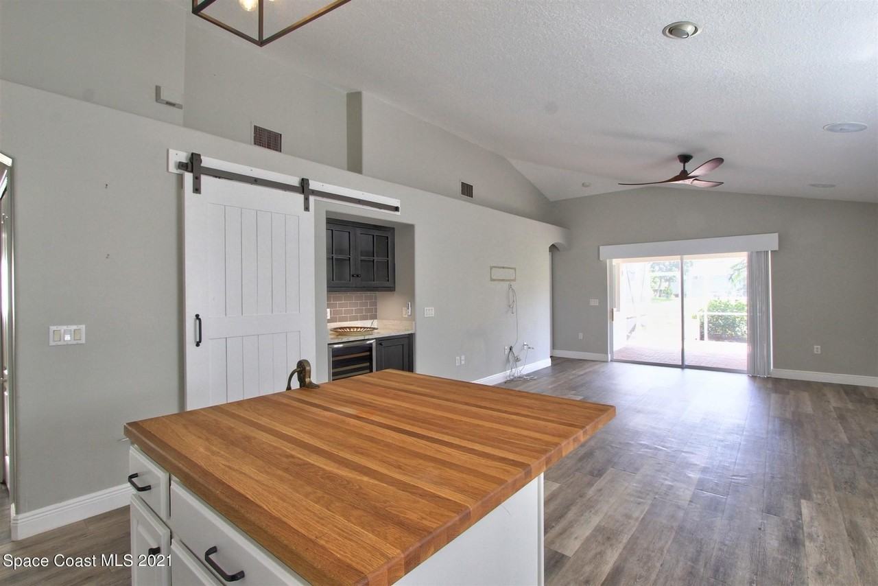 2906 Mondavi Dr - Photo 5 of 19