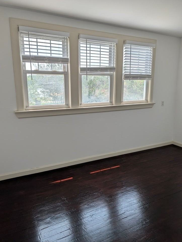 32533 Chincoteague Rd - Photo 7 of 14