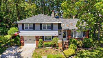 featured image of 205 Euclid Ave