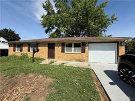featured image of 7619 Bassett Dr