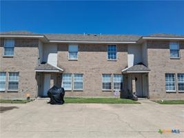 featured image of 5803 Redstone Dr #B