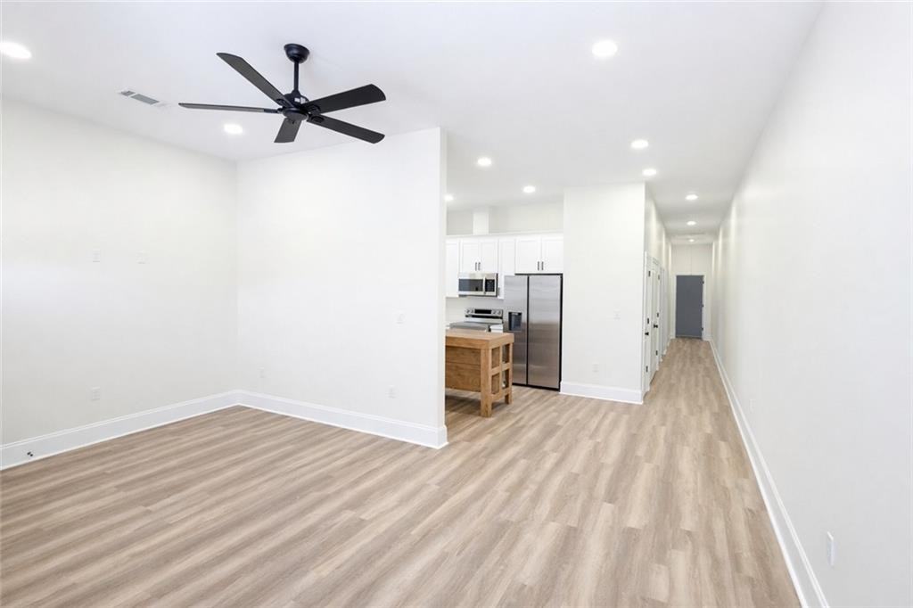 112 Concord St ##B - Photo 3 of 14