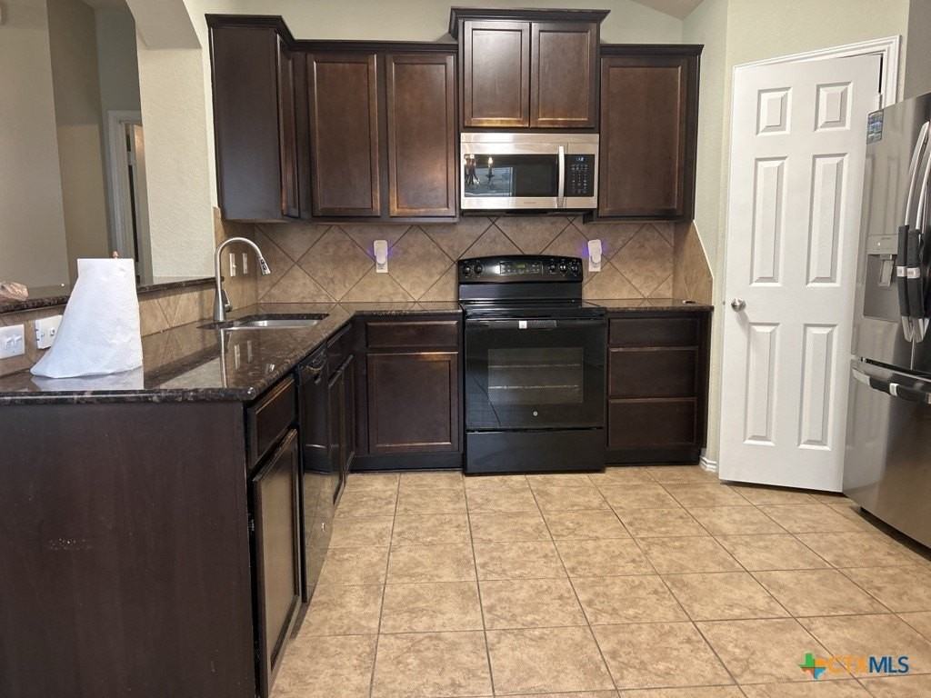 6405 Clear Brook Dr - Photo 2 of 9