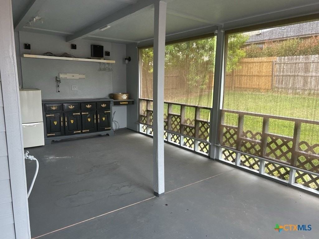 6405 Clear Brook Dr - Photo 6 of 9