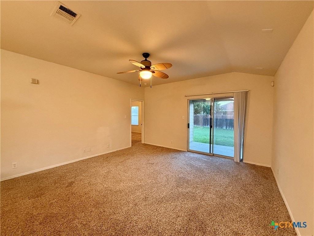 3235 Blue Jay Dr - Photo 7 of 22