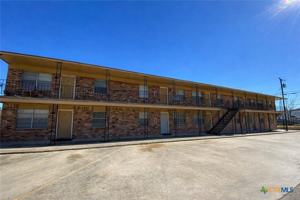 featured image of 307 Sunset Ln #7