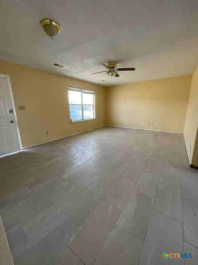 716 Persimmon Pass - Photo 5 of 14