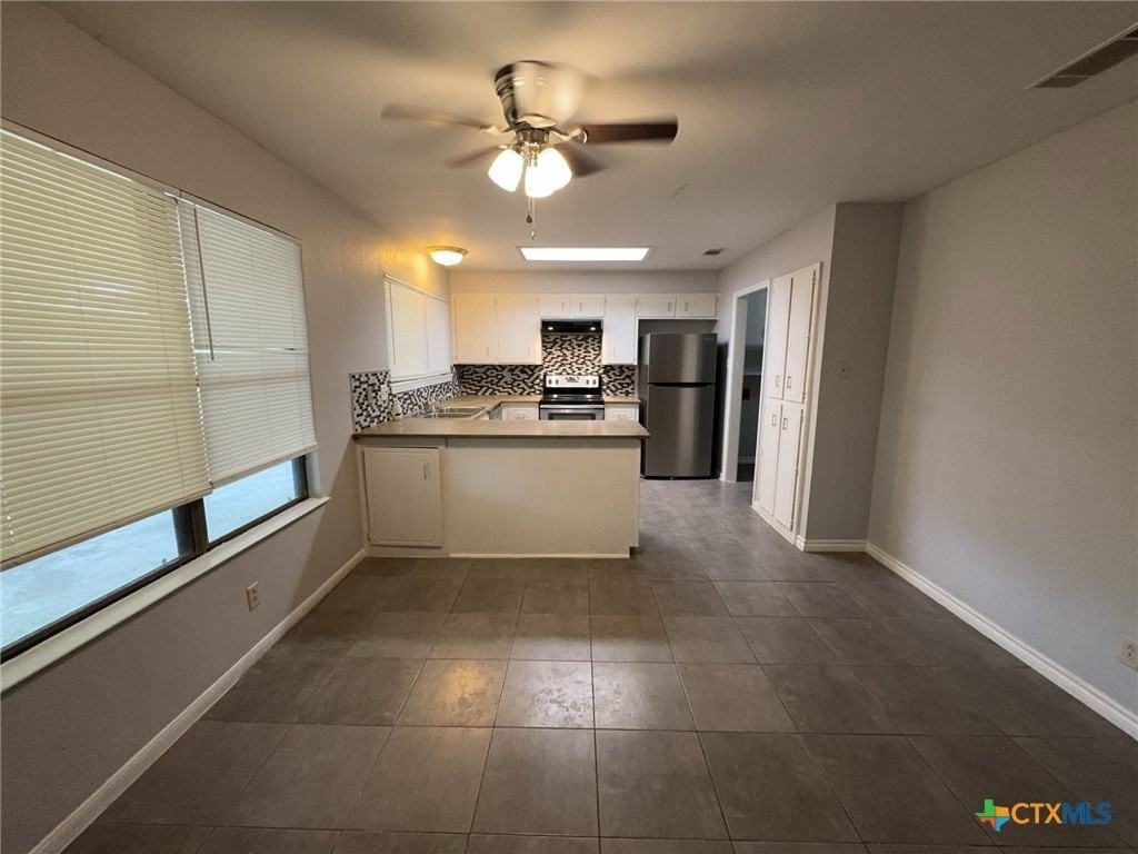 1704 Big Bend Dr - Photo 4 of 17