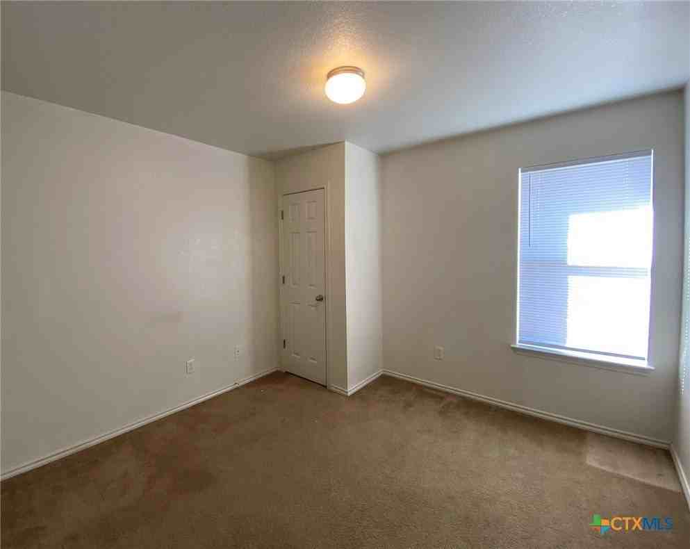 2910 Ashley Dr #2912 - Photo 6 of 11