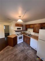 1628 Post Rd - Photo 1 of 1