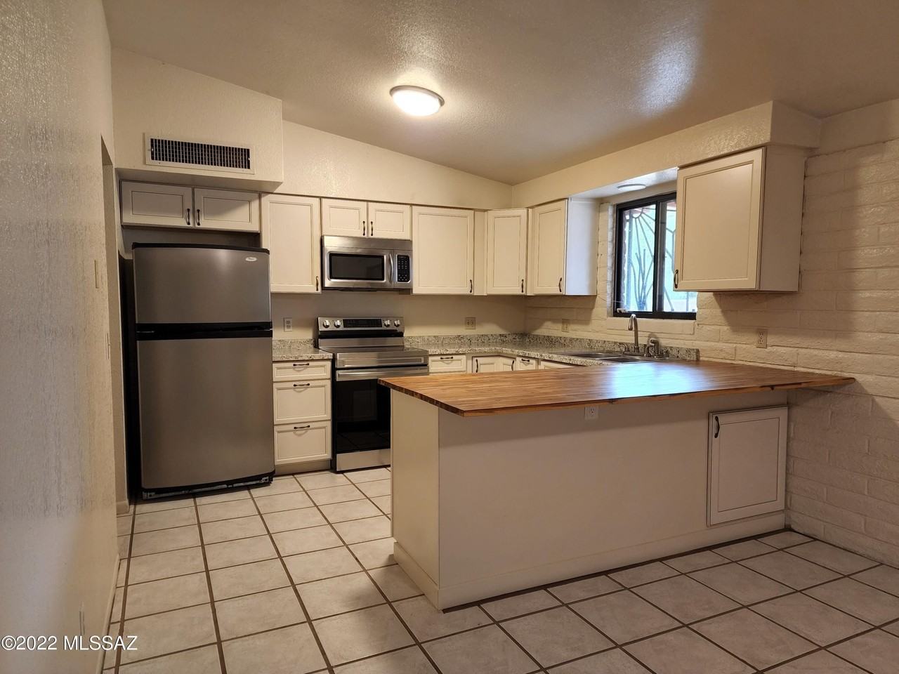 2351 W Placita Algodon - Photo 5 of 23