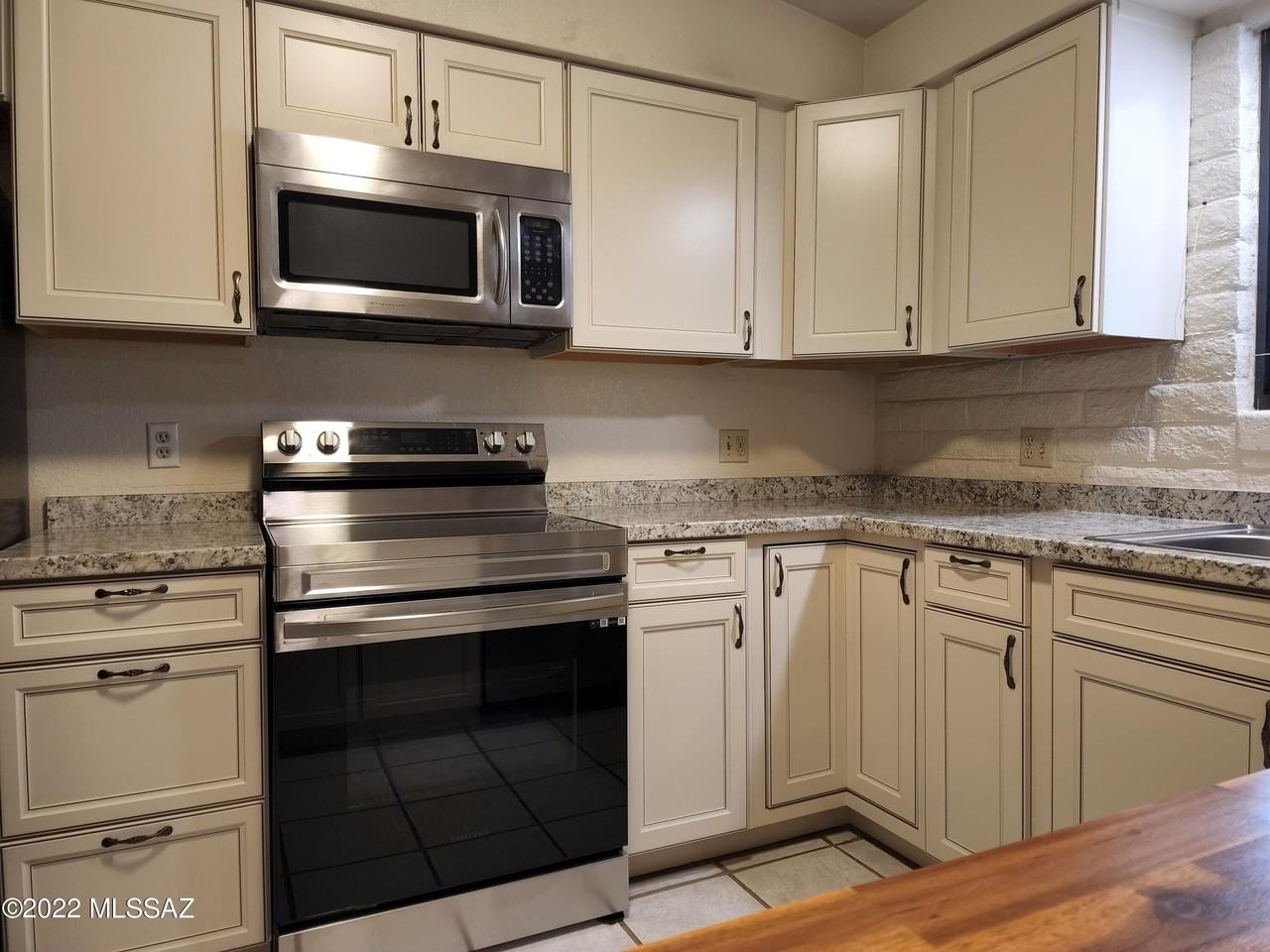 2351 W Placita Algodon - Photo 7 of 23