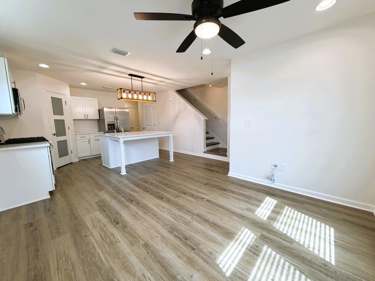 3734 Meadow Vista Ln - Photo 6 of 33