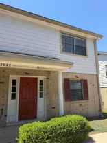 2622 Old Bainbridge Rd #D - Photo 1 of 1