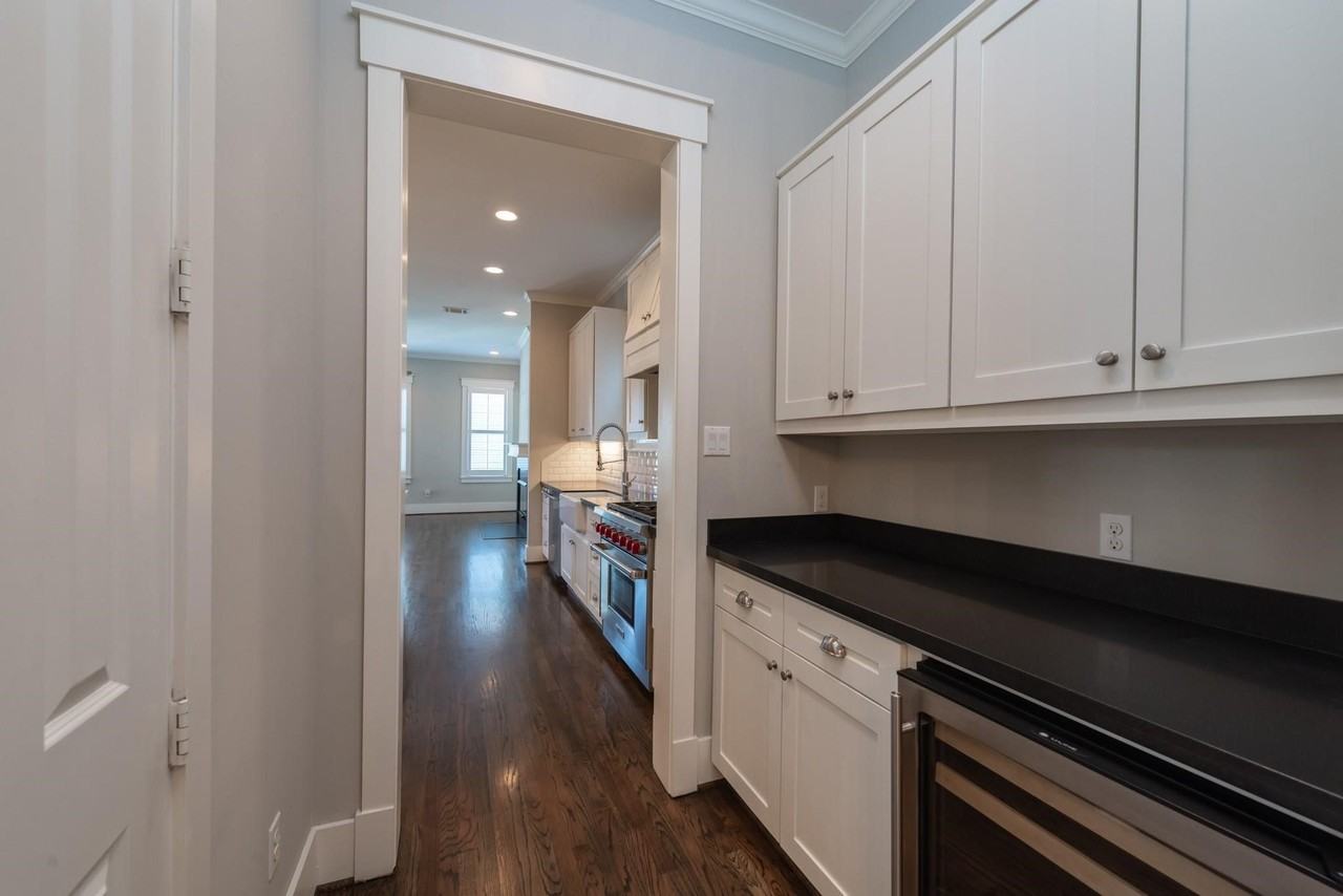 734 Allston St - Photo 6 of 28