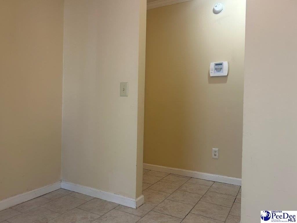 462 Bellingham Ct - Photo 4 of 12