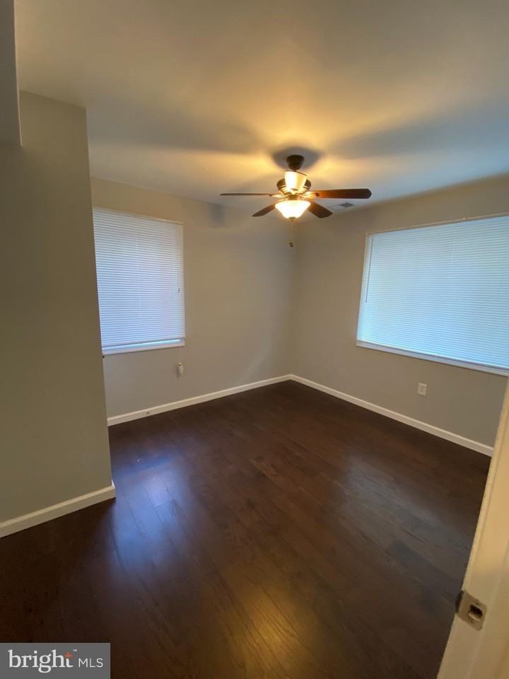1216 Savannah Pl Se - Photo 2 of 17