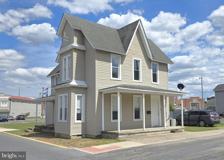 10 Dorman St #B - Photo 1 of 1