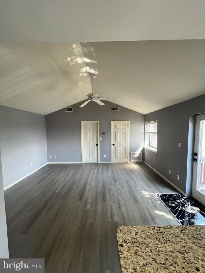 146 Paladin Dr #146 - Photo 3 of 12