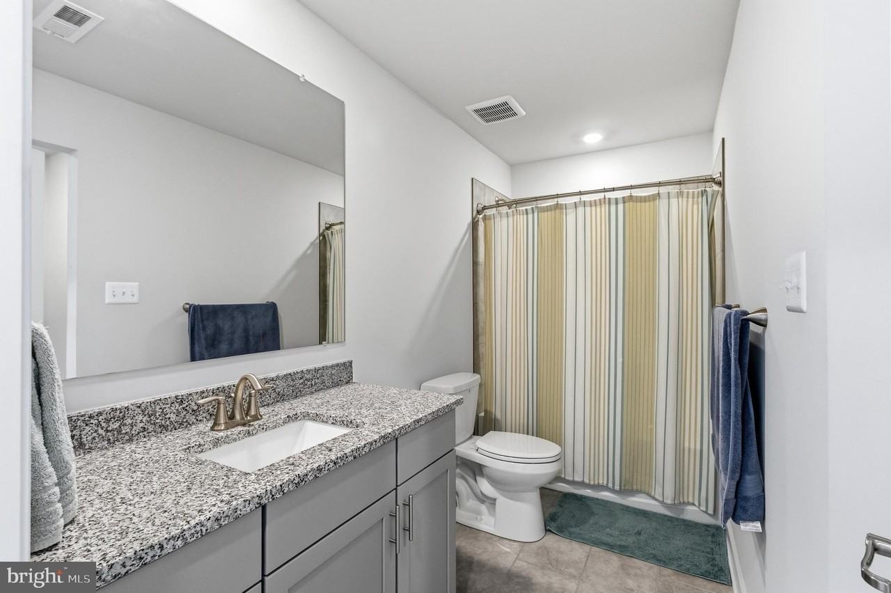 31314 Burke Ct - Photo 7 of 13