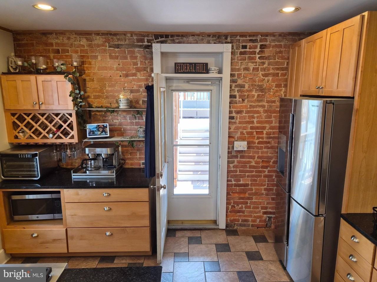 1601 Belt St - Photo 7 of 30