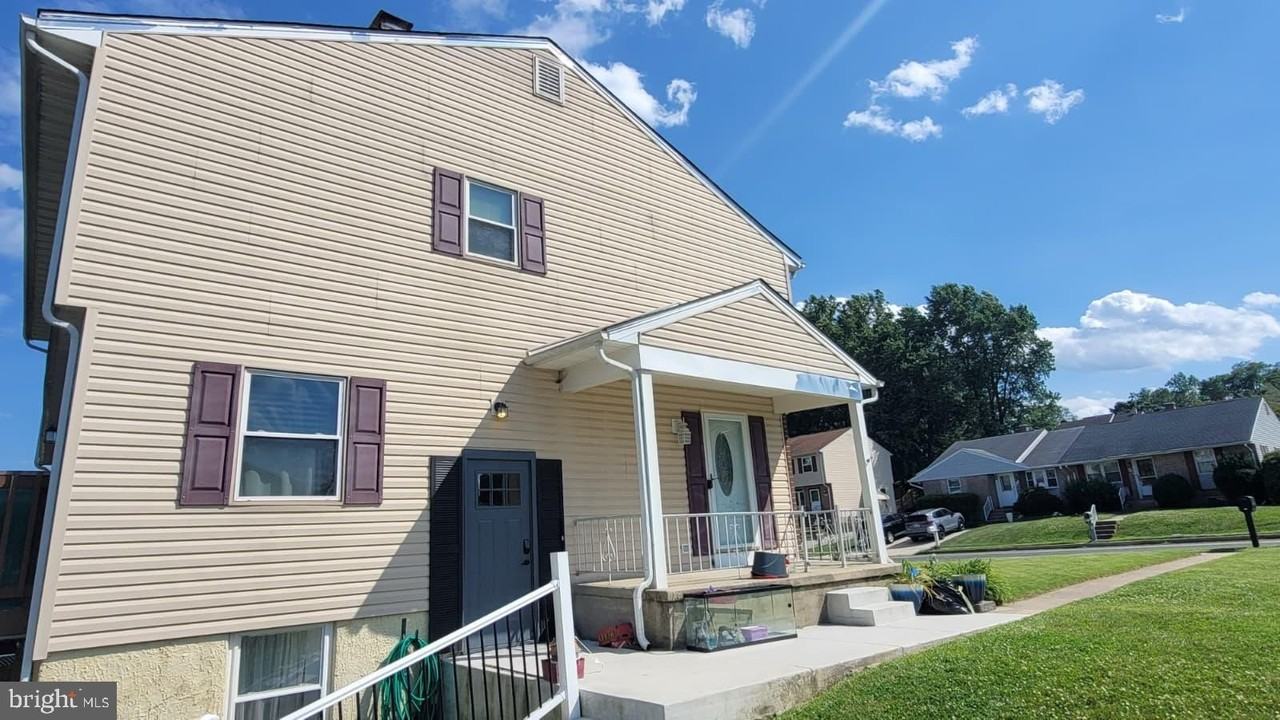 4236 Slater Ave - Photo 2 of 17