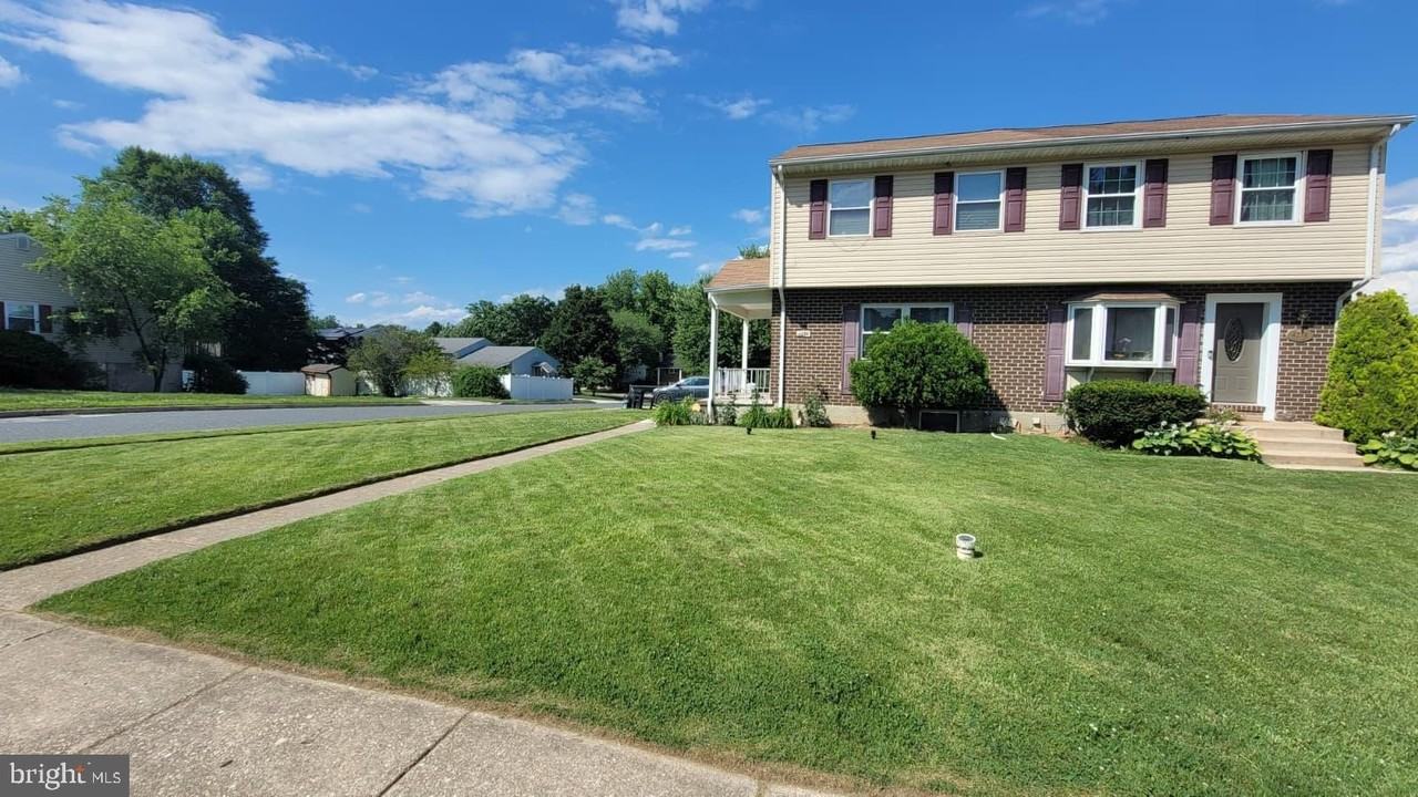 4236 Slater Ave - Photo 2 of 41
