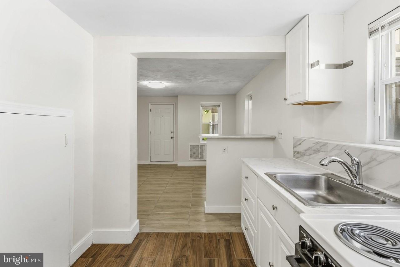 7126 Carroll Ave #4 - Photo 6 of 18