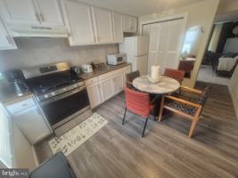 featured image of 1835 Village Green Dr