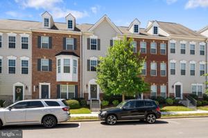 featured image of 10607 Meridian Hill Way