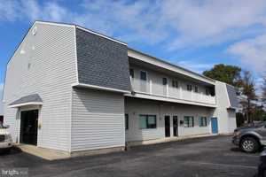 featured image of 101 Chester Vlg #203