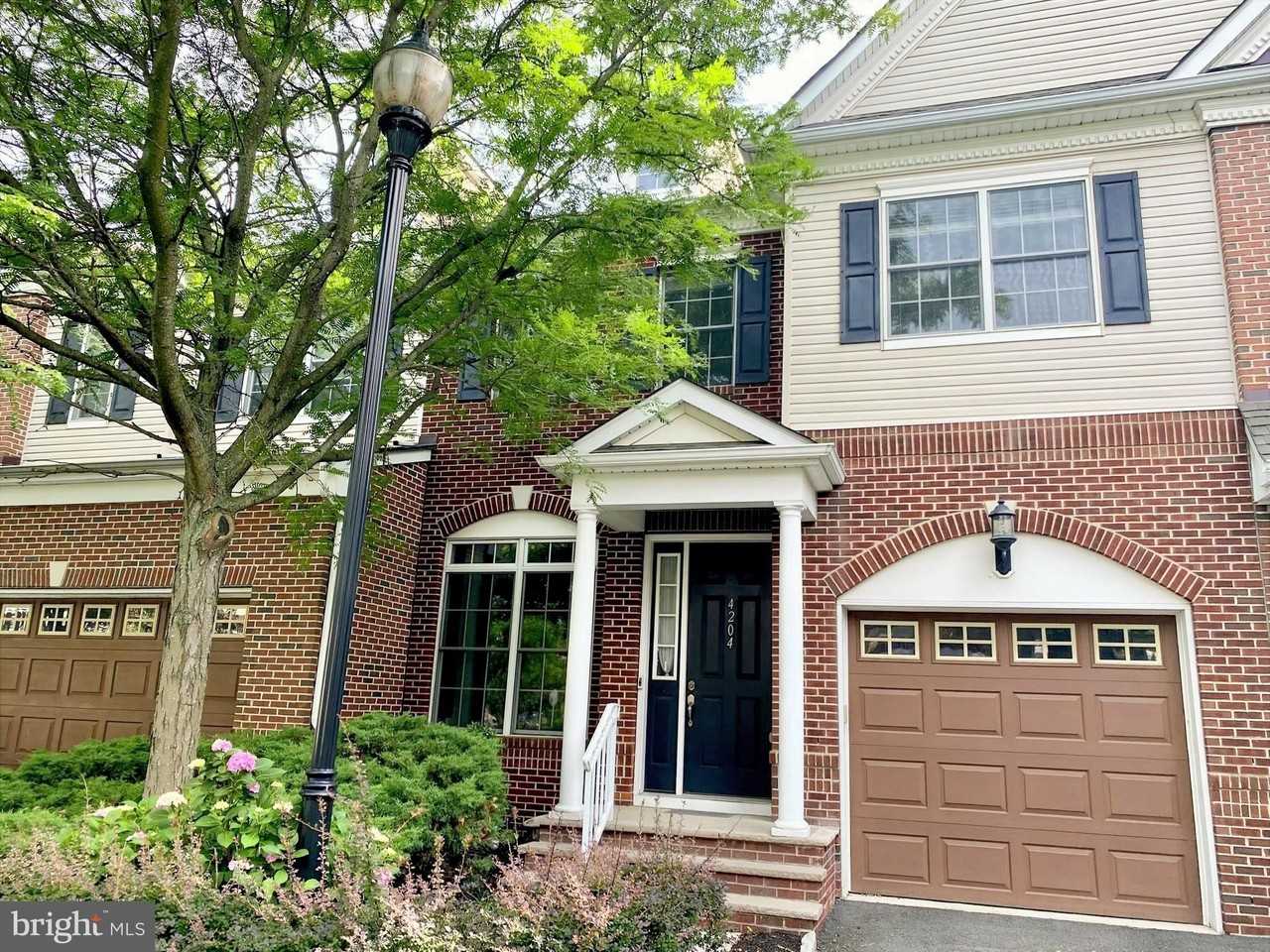 4204 Lexington Ct