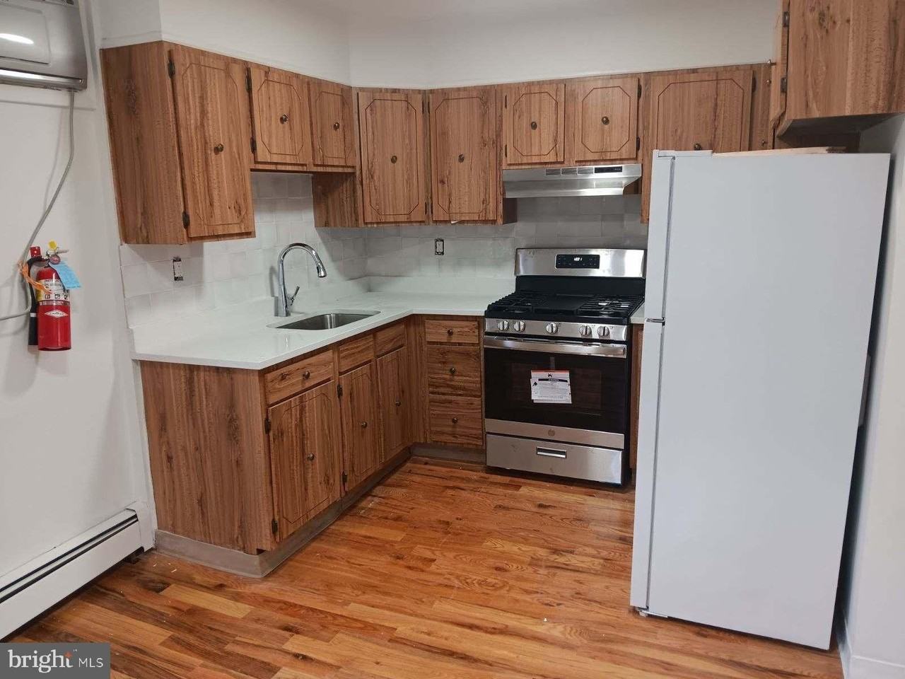 541 Haddon Ave #2ndFL - Photo 2 of 12