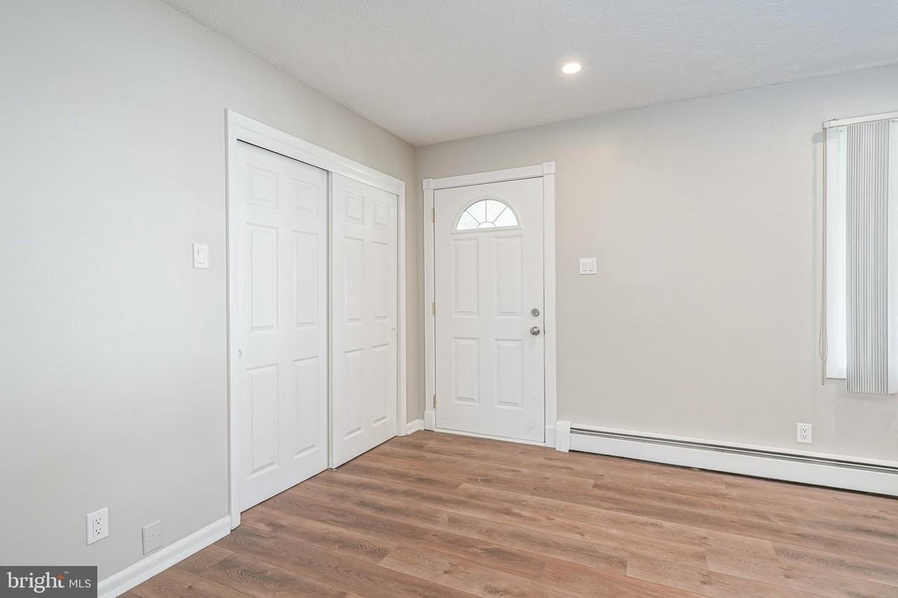 611 Fries Mill Rd #A - Photo 3 of 31