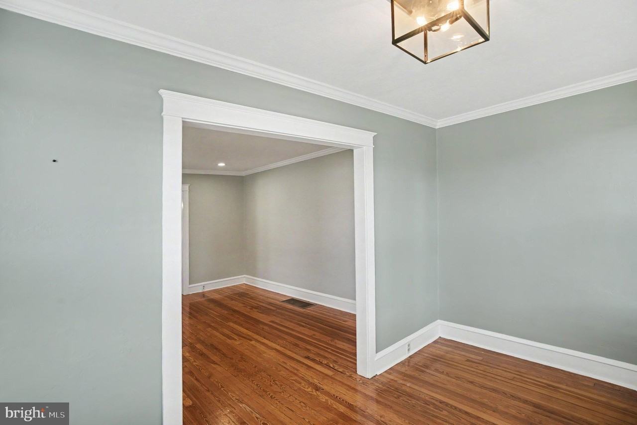 210 E 11th Ave - Photo 7 of 43