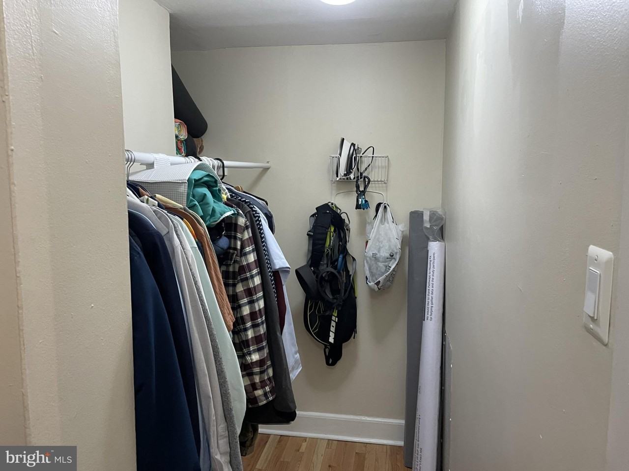 612 Rodman St - Photo 6 of 9
