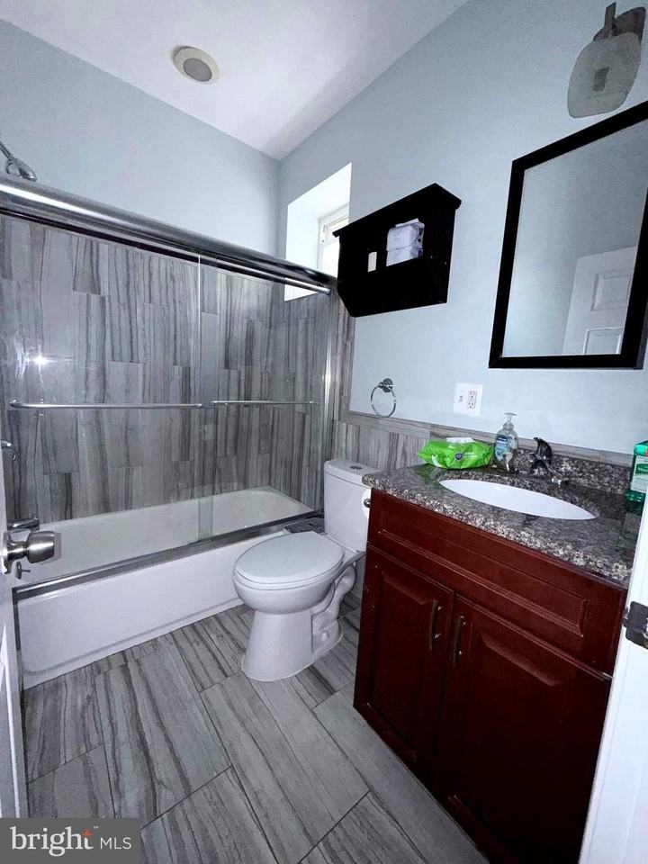 3334 N Front St - Photo 7 of 7