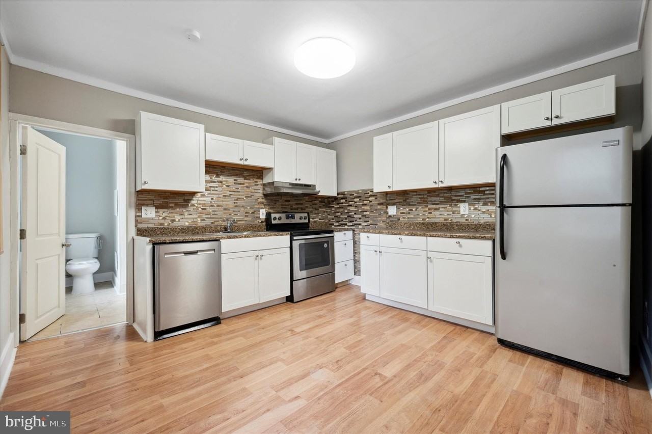 2200 Coral St #2 - Photo 7 of 15