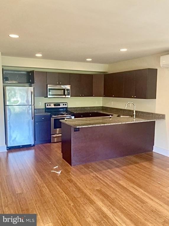 1430 N Cadwallader St #3 - Photo 3 of 9