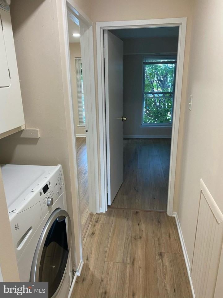9926 Haldeman Ave #9B - Photo 6 of 11