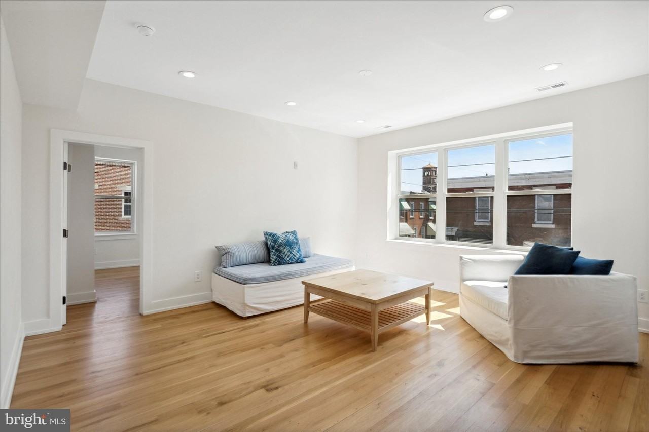 1754 S Chadwick St #1 - Photo 6 of 15
