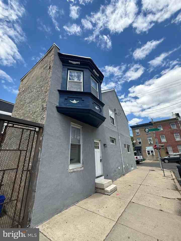 1300 Marlborough St #B - Photo 2 of 17