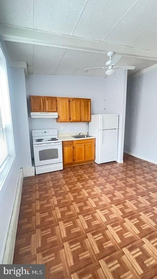 1900 Pine St #2R - Photo 5 of 18