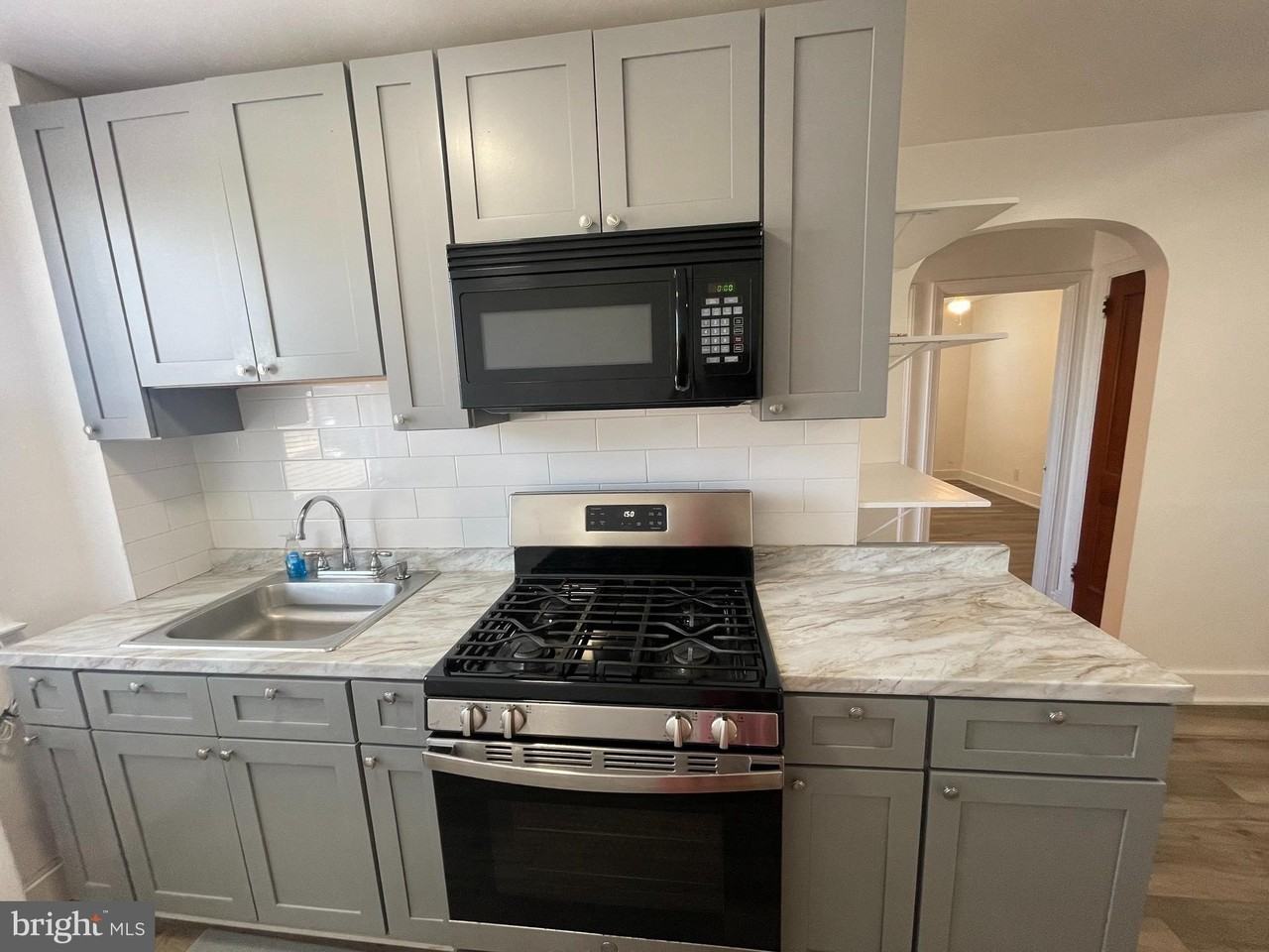 507 E Godfrey Ave #2 - Photo 6 of 16