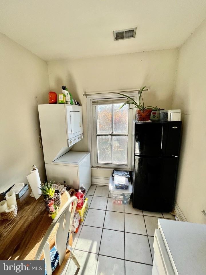 4253 Ridge Ave #3F - Photo 7 of 10