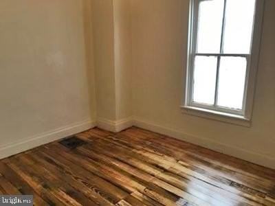 202 2nd Ave - Photo 6 of 9