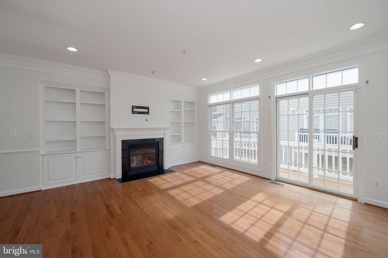 5180 Brawner Pl - Photo 2 of 50
